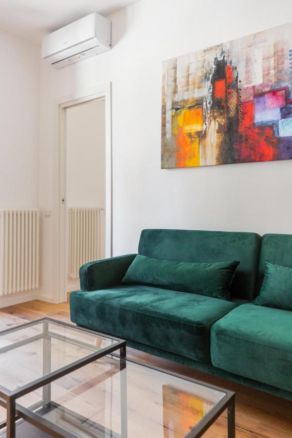 La Dolce Vita - Luxury Stylish Flat In Trastevere 60Sqm روما المظهر الخارجي الصورة